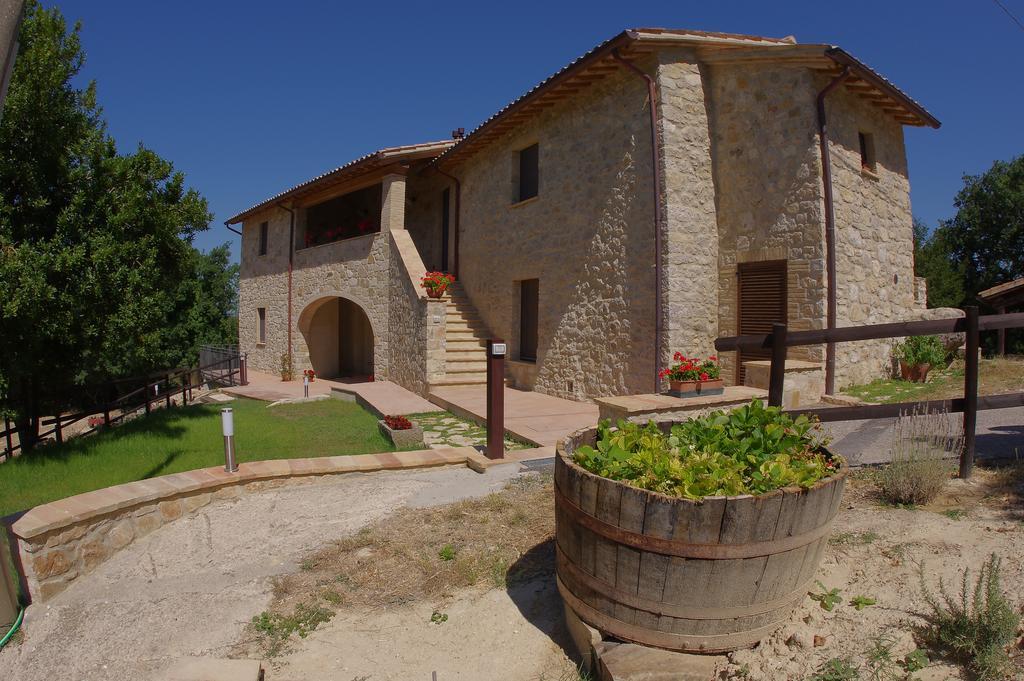 Borgo Buciardella Villa Baschi Exteriör bild